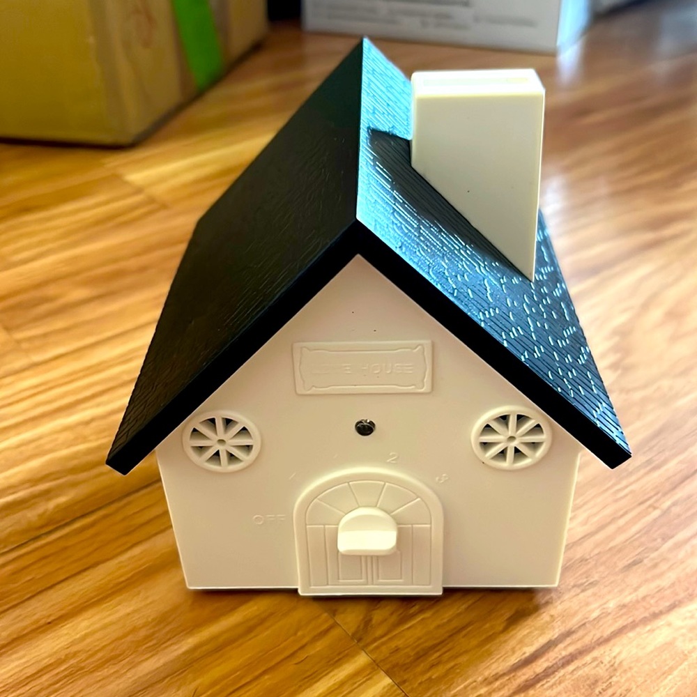 Ultrasonic anti bark device